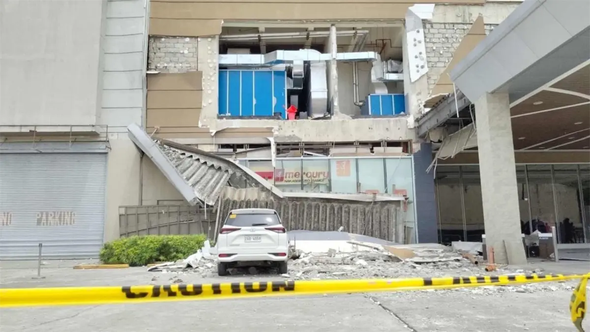 Daños del terremoto de 7,4 en Filipinas